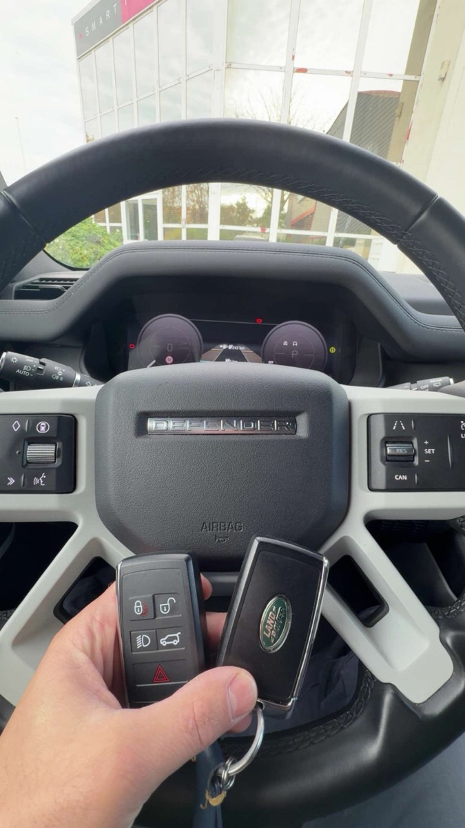Double de clé Land Rover Defender